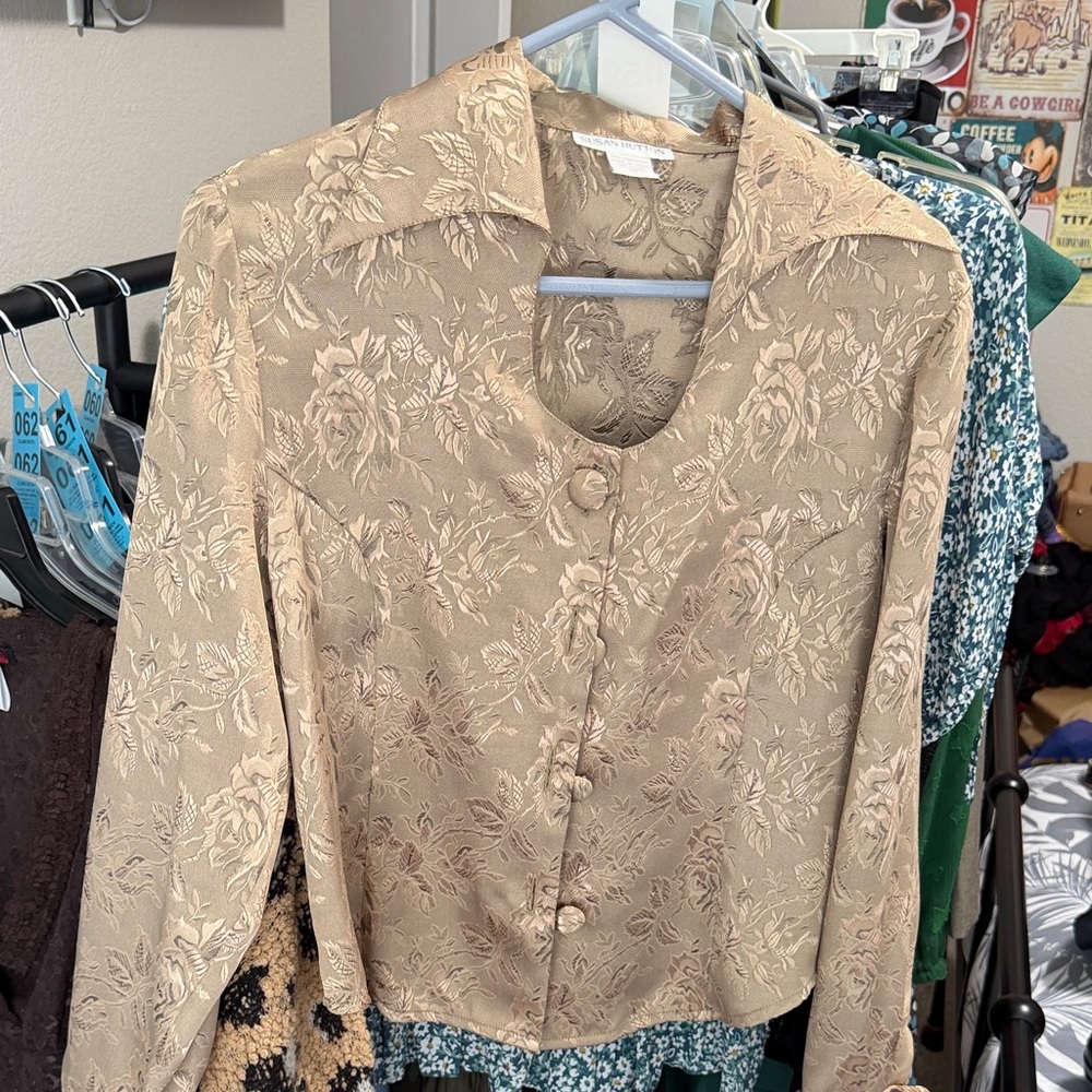 Chic Beige Floral Women's Blouse